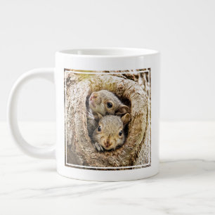 Grande Tasse Animaux de bébés cutest   Écureuils curieux