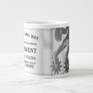 Grande Tasse Annonce de retraite avec de vieilles éperons