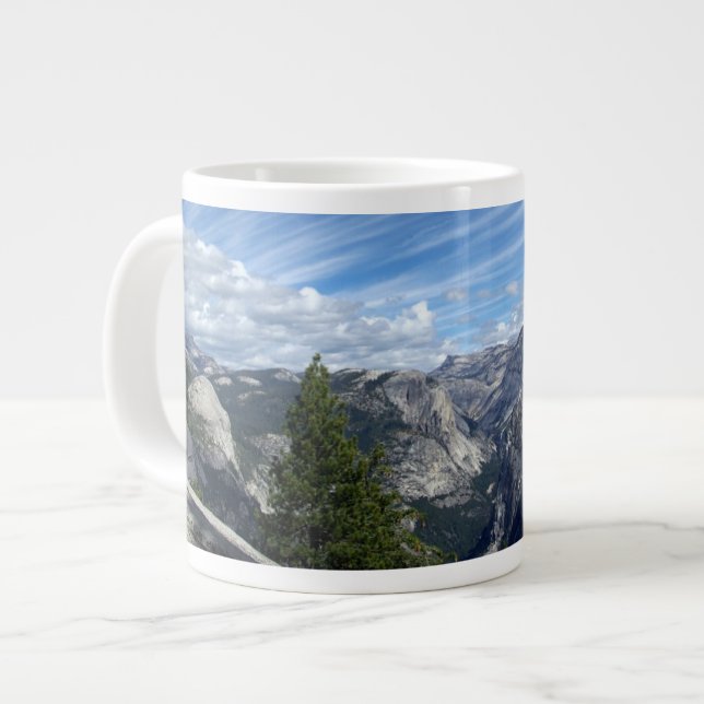 Grande Tasse Au-dessus de demi de dôme (Devant gauche)