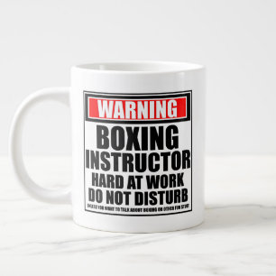 Grande Tasse Avertissement Instructeur De Boxe Dur Au Travail