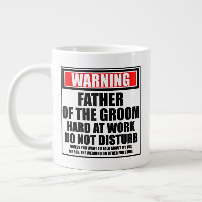 Grande Tasse Avertissement Père du marié travaille dur (Gauche)