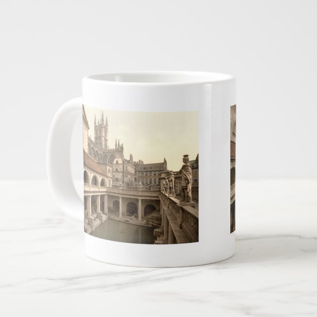 Grande Tasse Bains romains et abbaye, IV, Bath, Angleterre (Devant gauche)