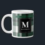 Grande Tasse Bilan écossais vert et noir Noël<br><div class="desc">Noël écossais et noir. Avec espace pour le nom et l'initiale.</div>