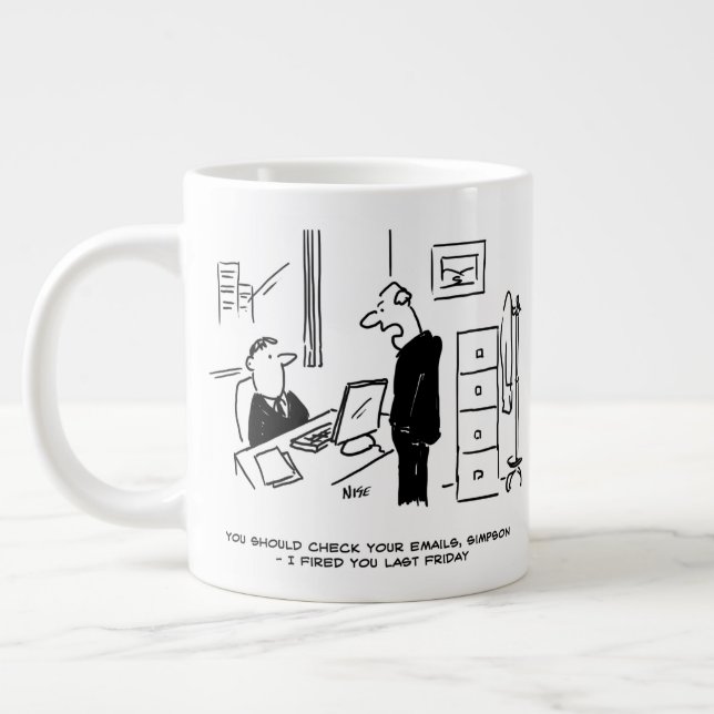 Grande Tasse Boss lance un employé de bureau par courrier élect (Gauche)