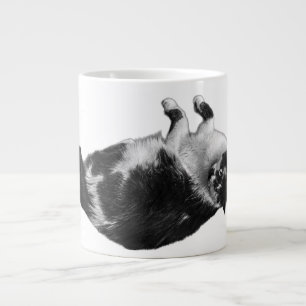 Grande Tasse Boue du matin de féline retournée