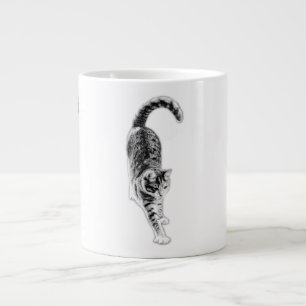 Grande Tasse Boug de chat Tabby Tabby à Étirement Lent