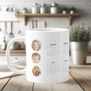 Grande Tasse Calendrier personnalisé 2025 avec trois photos Cof