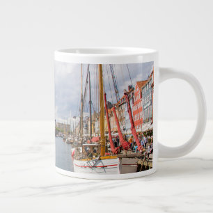 Grande Tasse Canal avec bateaux   Copenhague
