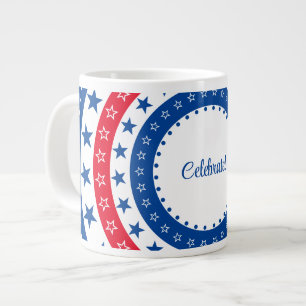 Grande Tasse Célébrez les étoiles rouge, blanc et bleu