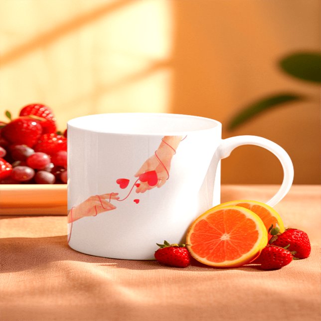 Grande Tasse "Chaîne romantique rouge des mains et des coeurs d (Créateur téléchargé)