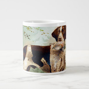 Grande Tasse Chien de chasse avec oiseau dans la bouche
