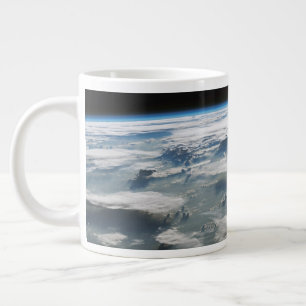 Grande Tasse Ciel orageux au-dessus de l'Amazonie