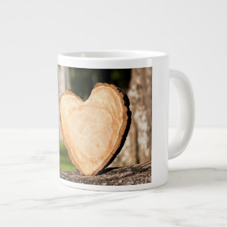 Grande Tasse coeur en bois