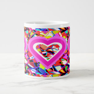 Grande Tasse Coeurs d'amour éclatants sur un motif en mosaïque