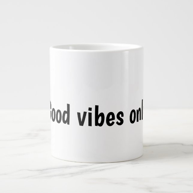 Grande Tasse Conception de typographie Good Vibes Only (Devant)