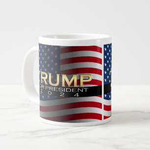Grande Tasse Drapeau américain Trump 2024 Gold Patriotic