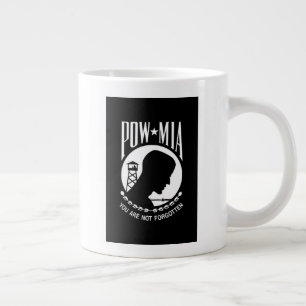 Grande Tasse Drapeau POW MIA : Soldats disparus de la guerre du