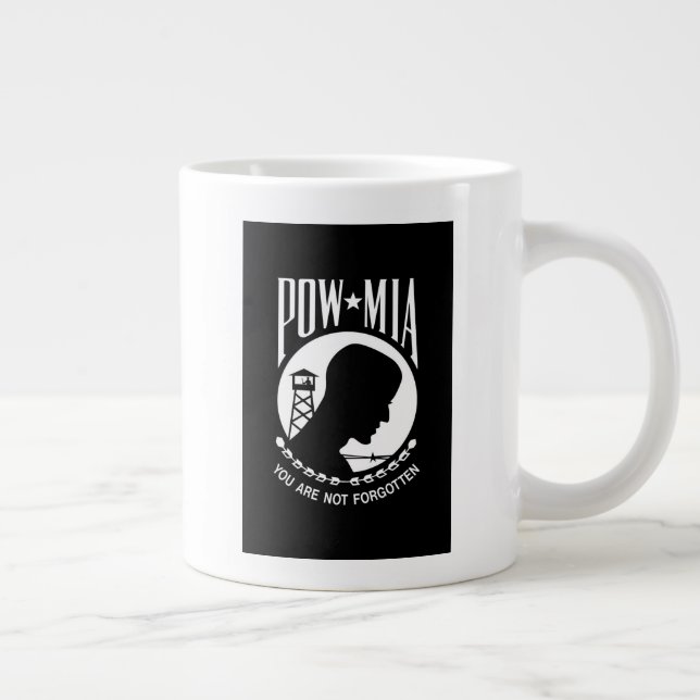 Grande Tasse Drapeau POW MIA : Soldats disparus de la guerre du (Droite)
