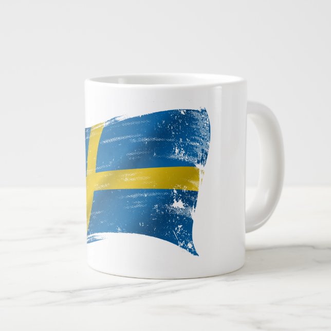 Grande Tasse Drapeau suédois peint (Devant droit)