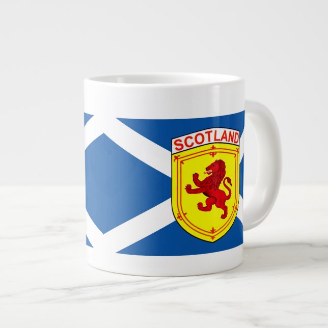 Grande Tasse Écosse Lion déchaîné sur un drapeau de Saint-André (Devant droit)