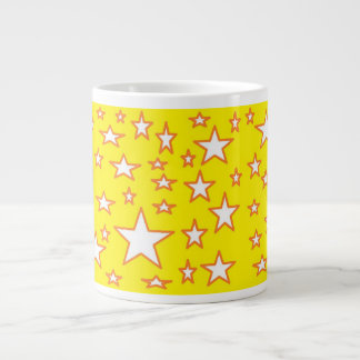 Grande Tasse Étoiles blanches sur Arrière - plan jaune