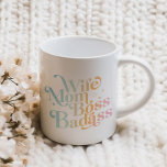 Grande Tasse Femme Maman Boss Badass Drôle Sarcastique Fête des<br><div class="desc">Meilleur cadeau de la Fête des Mères,  t-shirt - Femme Maman Boss Badass Fête des Mères Dit drôle conçu uniquement pour votre maman,  maman,  mère et grand-mère pour être la meilleure maman du monde. C'est un cadeau génial pour la Fête des Mères à la maman la plus cool.</div>