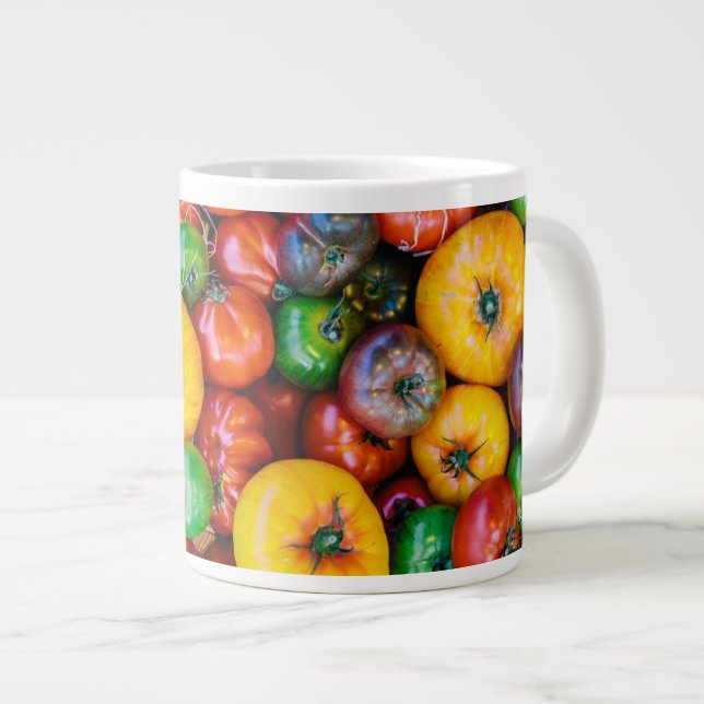 Grande Tasse Fermes | Récolte colorée de tomates (Devant droit)