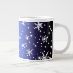Grande Tasse Flammes de neige et étincelles au-dessus de la lum