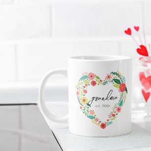 Grande Tasse Fleurs élégantes en forme de cœur Grand-mère Est