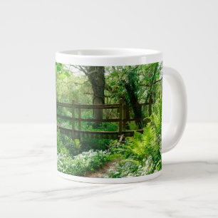 Grande Tasse Fleurs   Fleurs sauvages blancs en forêt