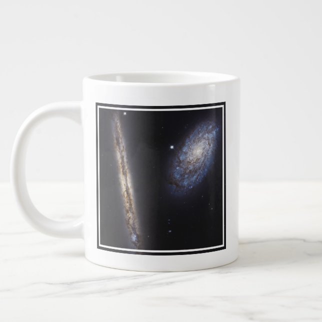 Grande Tasse Galaxie Edge-On Ngc 4302 & Galaxie Tilted Ngc 4298 (Gauche)