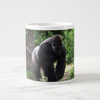 Grande Tasse Gorille masculin down.jpg principal de marche de
