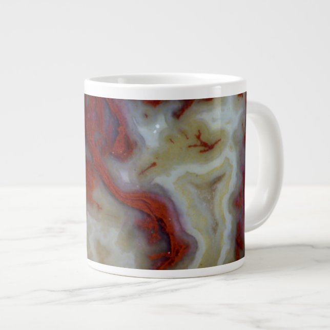 Grande Tasse Gros plan sur une dalle d'agate mousse rouge (Devant droit)