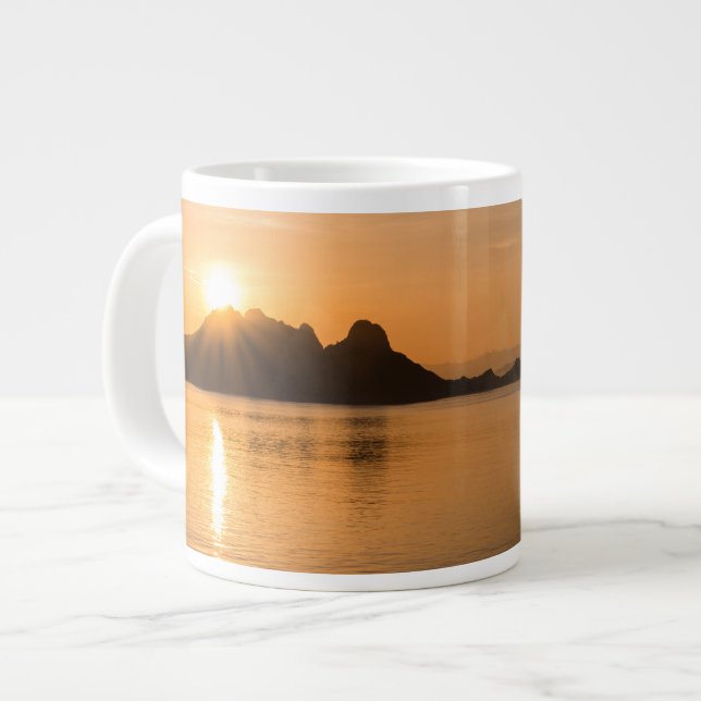 Grande Tasse Île de Komodo au coucher du soleil (Devant gauche)