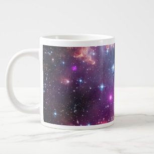 Grande Tasse Jeunes Étoiles Dans Le Petit Nuage Magellanique.