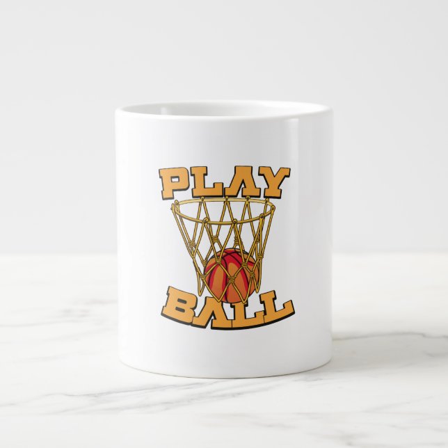 Grande Tasse Jouer au basket-ball. (Devant)