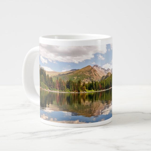 Grande Tasse Lac bear. Le Colorado (Devant gauche)
