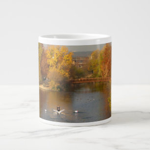 Grande Tasse Ladybird Lake Fall Rower - Centre-ville d'Austin, 