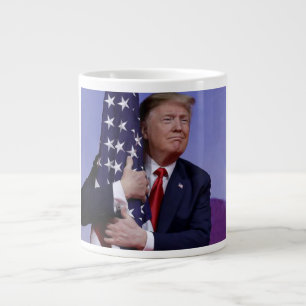 Grande Tasse Le président Trump accable le drapeau américain