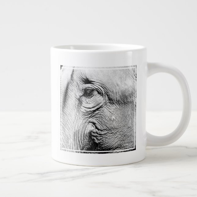 Grande Tasse L'oeil des éléphants, 2017 (Droite)