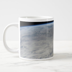 Grande Tasse L'Ombre De La Lune S'Étend Sur Le Pacifique Nord.