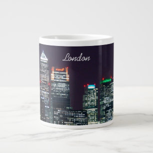 Grande Tasse Londres City Night Skyline Royaume-Uni Voyage
