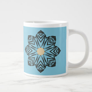 Grande Tasse Médaillon floral géométrique en détresse