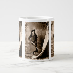 Grande Tasse Miss Annie Oakley avec pistolet, Portrait photo Vi