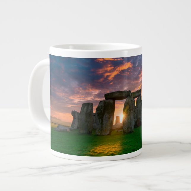 Grande Tasse Monuments | Stonhenge, England (Devant gauche)