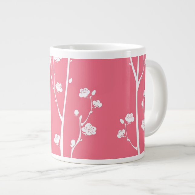 Grande Tasse motif de fleurs de prune orientale (Devant droit)