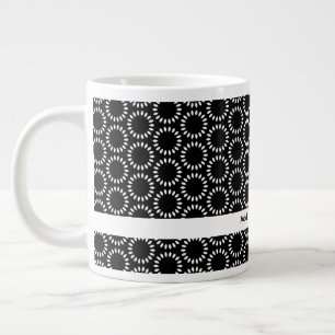 Grande Tasse Motif de mandala élégant à pétale noir et blanc