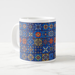 Grande Tasse Motifs géométriques d'art folklorique bleu cobalt 