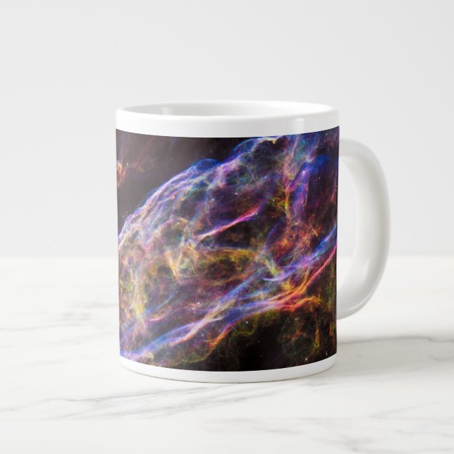 Grande Tasse Ngc 6960, La Nébuleuse De La Sorcière. (Devant droit)