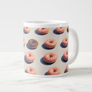 Grande Tasse Noix De Doughin Dans Un Groupe